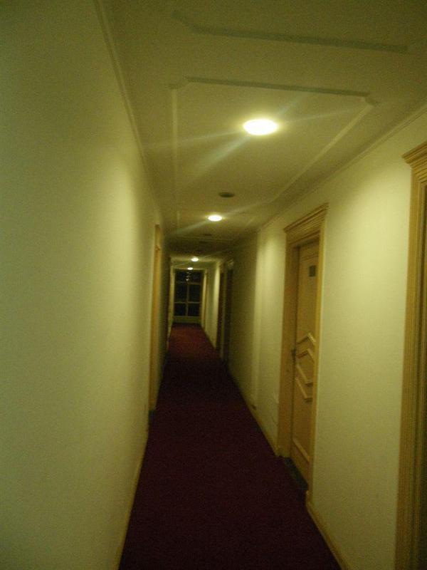 Hotel Metro Continental Делхи Екстериор снимка